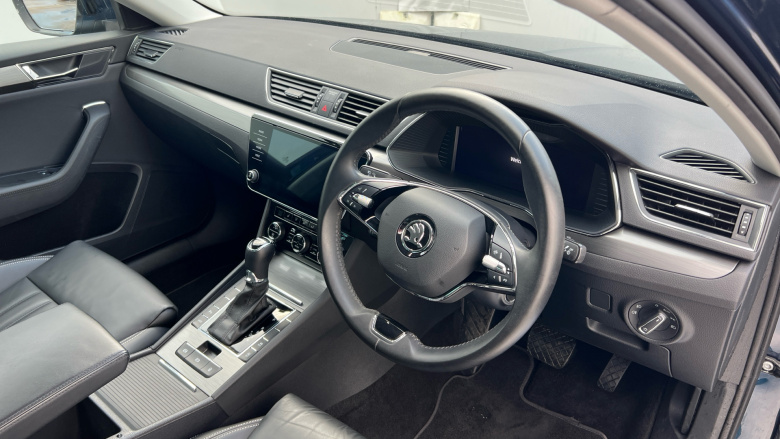 Skoda Superb 2.0 TDI CR SE L 5dr DSG Diesel Hatchback